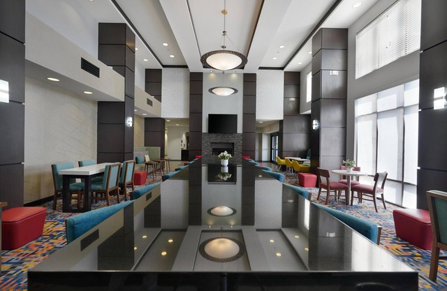 Hampton Inn & Suites Tulsa/Tulsa Hills
