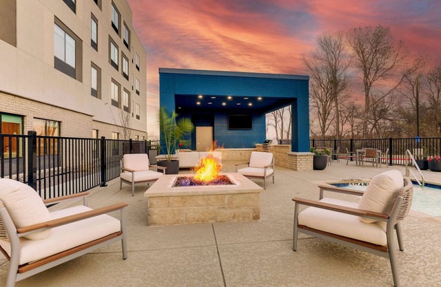 Hampton Inn & Suites Weatherford
