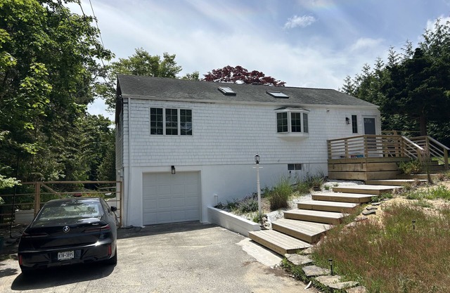 Hamptons Eco-Home - 5 minutes from the beach!