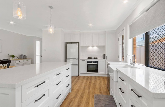 Hamptons townhouse on Currimundi lake