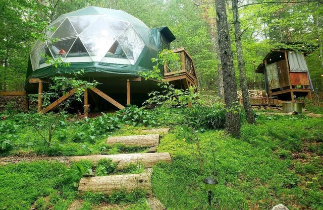Hand built Forest Dome Peaceful & unique glamping experience w/ all essentials