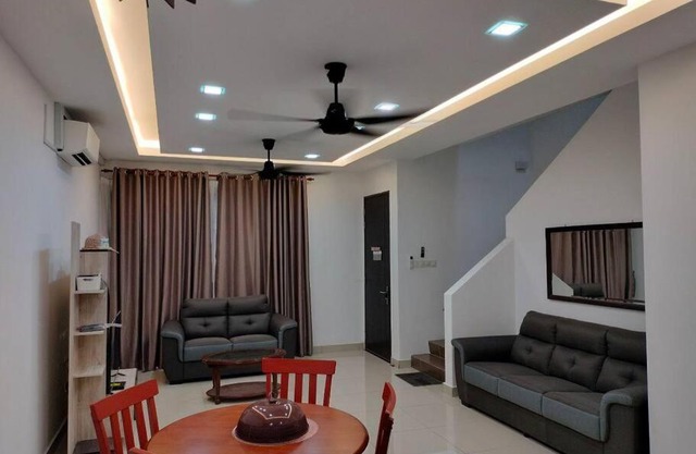 Hani Homestay @Banting, Selangor