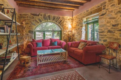 Hani Kastania - Chania retreat for families and groups for holidays and workshops