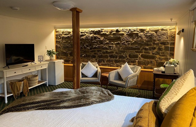 Hanlon Guest House