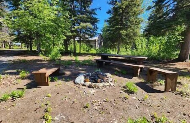 Hannah's Hideaway: 3 Bedroom Rural Cabin