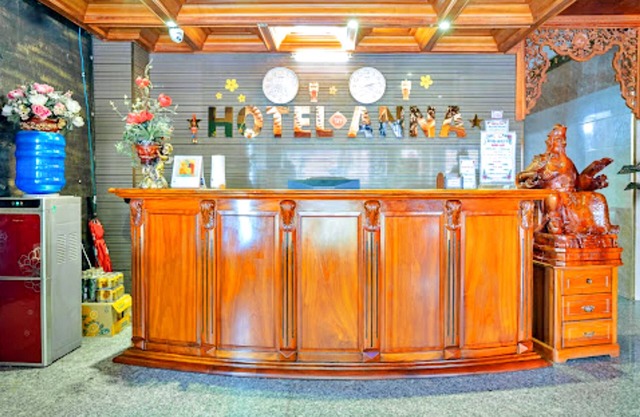 HANZ Anna Hotel