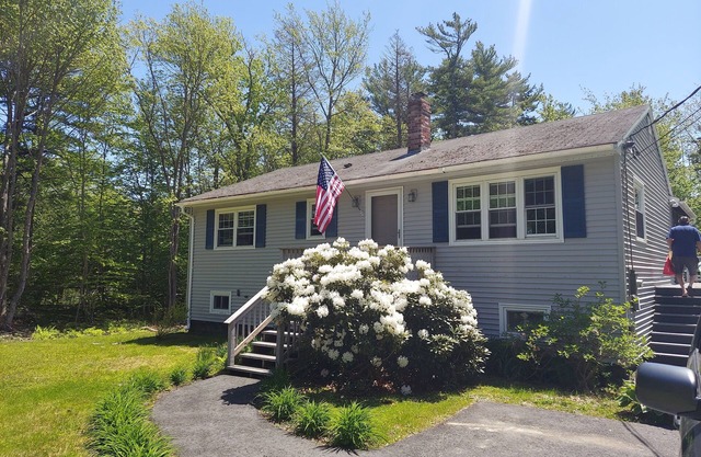 Happy Ours! 3BR 1.5 Bath