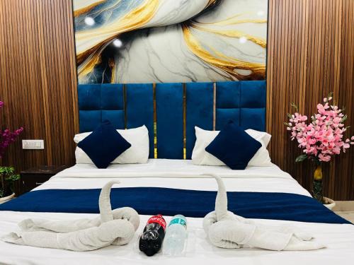 Happy Residency - Near Saket Metro