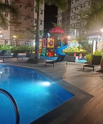 Happy Stays B - End Unit Greenery View at SMDC Hope Residences