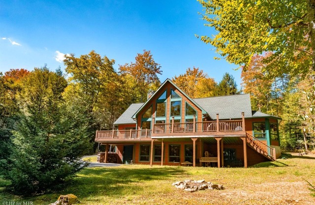 Happy Valley Hideaway