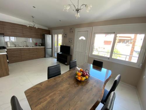 Hara's House