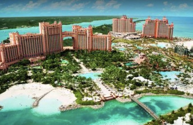 Harborside Resort at Atlantis