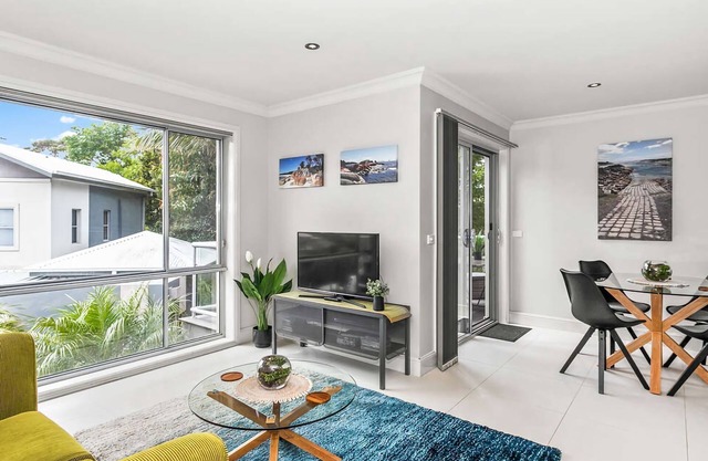 Harbour Haven - Beautiful quiet apartment on the edge of the Harbour