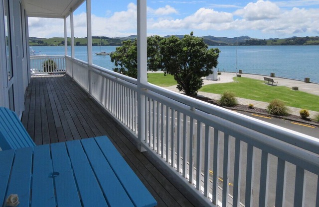 Harbour View Apartment