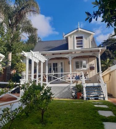 Harbour View Cottage