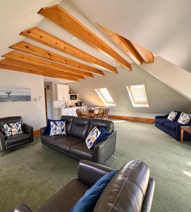 Harbourview Inn