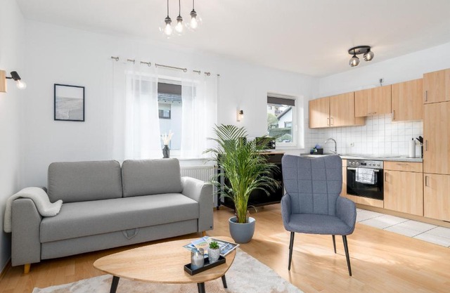 Harmony: Edersee Apartment – Sperrmauer – Lounge