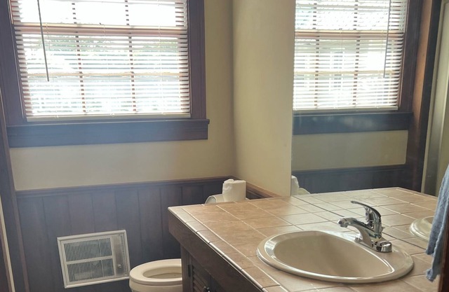 Harpers Ferry Quiet Rustic Loft