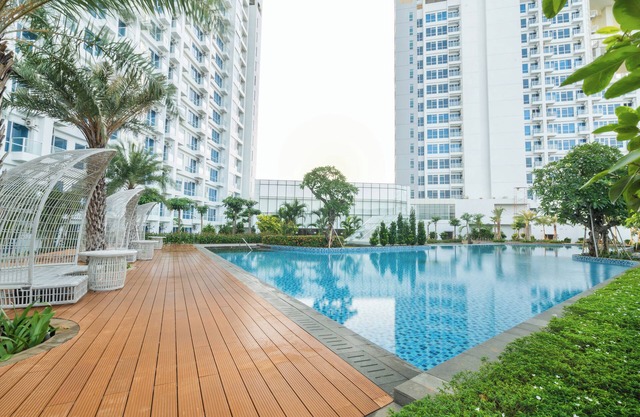 HARRIS Suites Puri Mansion Jakarta