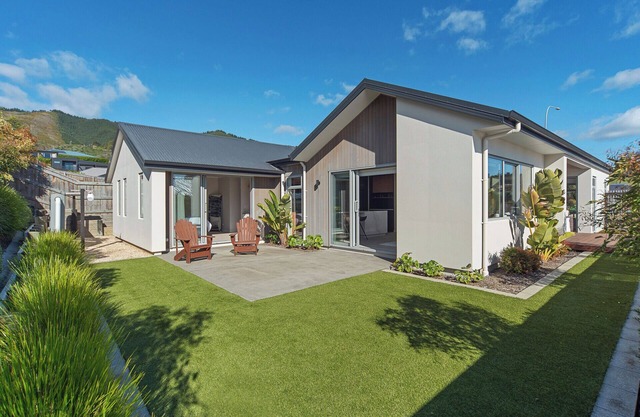 Hart Retreat - Bright, Modern Comfort in the Heart of Richmond