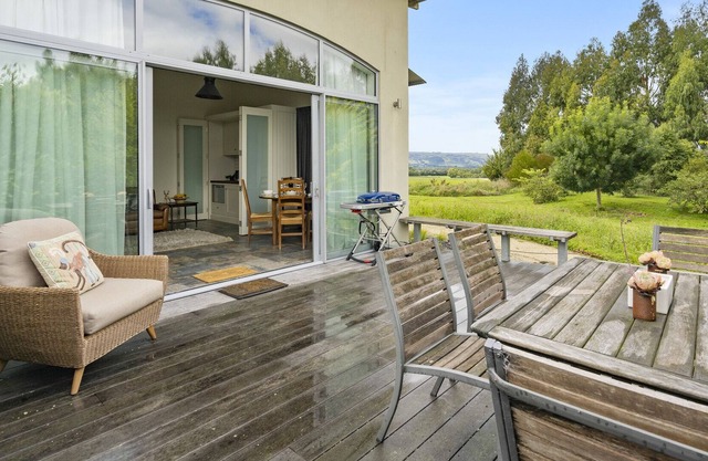 HARVEST ESCAPE – CARTERTON HOLIDAY APARTMENT in Carterton