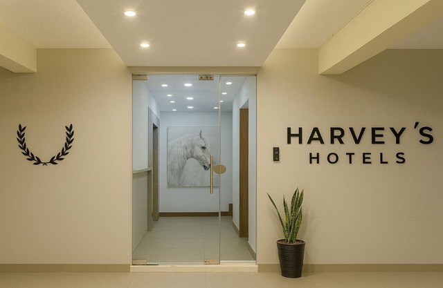 Harvey's Hotels - Brookfield