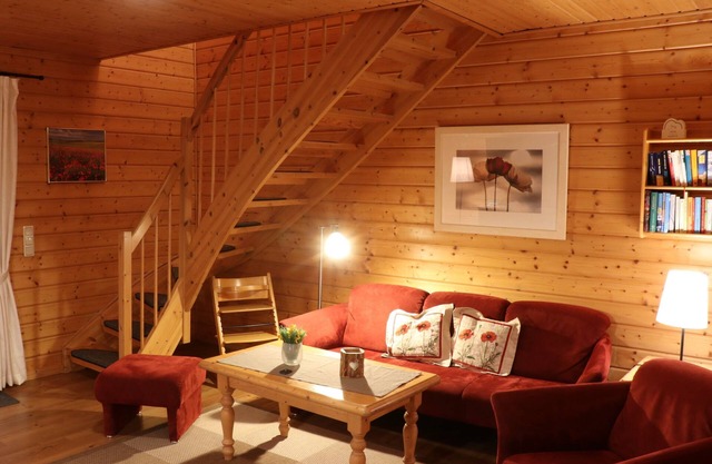 Has-09 Holzblockhaus, 4 Pers., 65qm - Naturerlebnisdorf Blauvogel