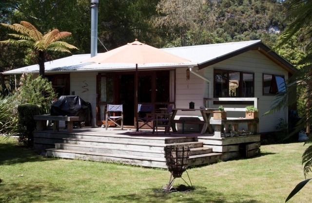 Retiro Hatepe Taupo Lakeside