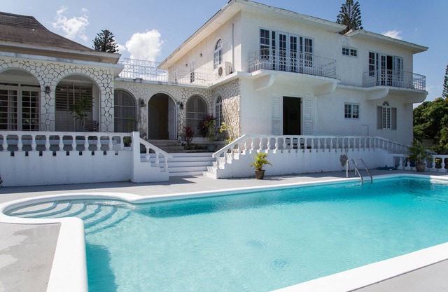 Hatfield South Villa