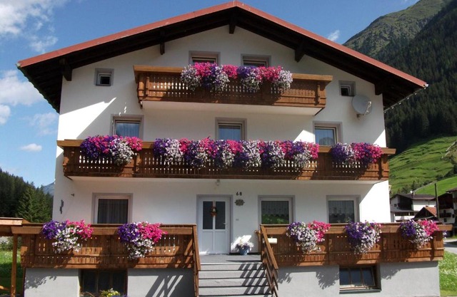 Haus Alpenrose
