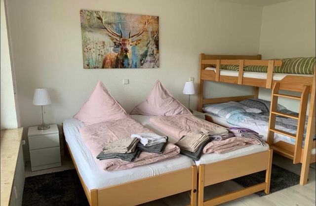 Haus am Sonnenberg,Todtnauberg, Ferienwohnung 105, direkt am Skilift-Skipiste, Nähe Feldberg