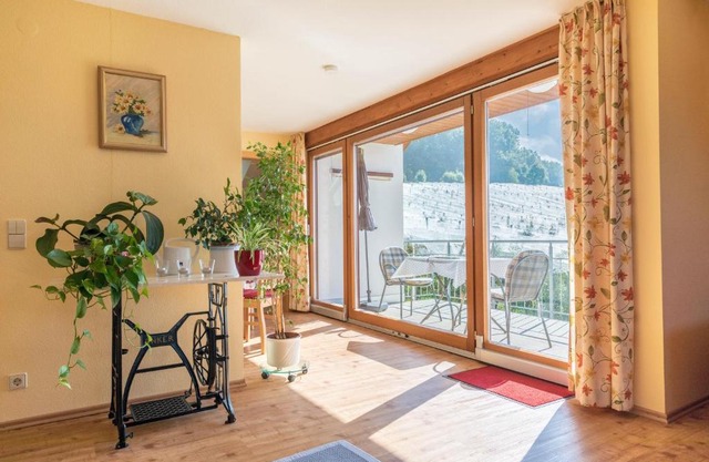 Haus Irene mit Balkon