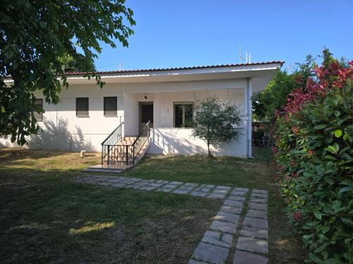 Haus mit Garten nähe Olymp & Strand, ruhige Lage