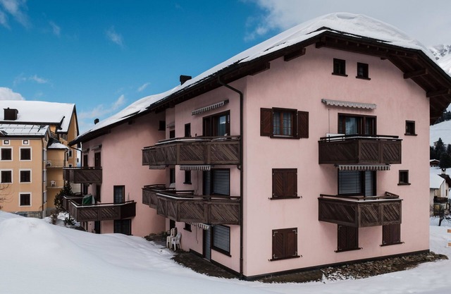 Haus Sunneschy Whg. 301 by Interhome