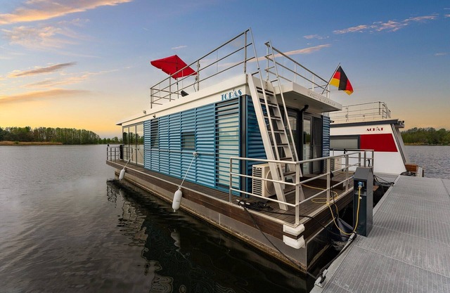 Hausboot am Prerauer Stich en Zehdenick