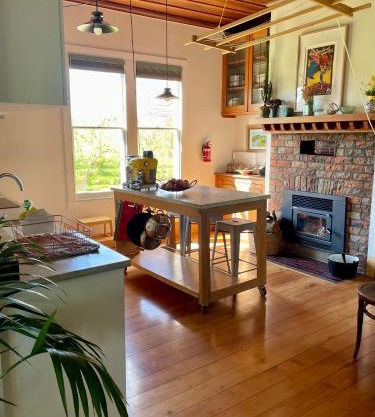 Havelock North Cottage on Organic Orchard