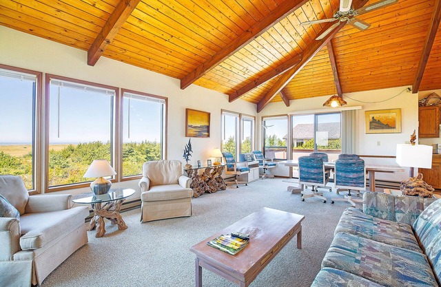 Haven Hideaway - ¡Hogar con todas las vistas que Copalis tiene para ofrecer!