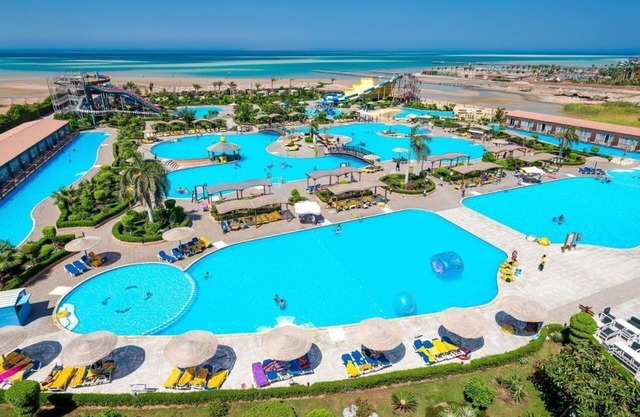 Hawaii Caesar Palace Hotel & Aqua Park - Families and Couples only