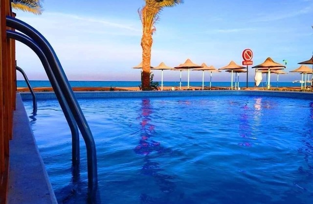 Hawaii Paradise Aqua Park Resort - Families and Couples Only