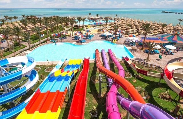 Hawaii Riviera Club Aqua Park Resort - Families and Couples only
