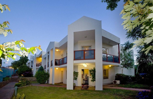 Hawthorn Gardens Serviced Apartments