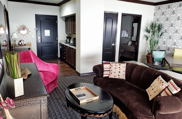 Hawthorn Suites by Wyndham Lubbock