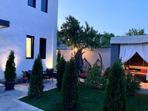 Haya Guest House
