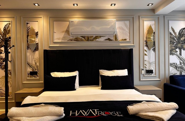 Hayat Rose Hotel