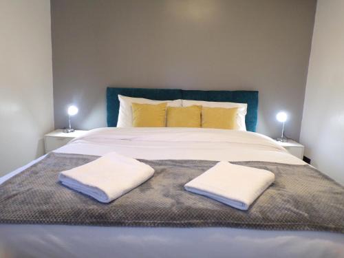 Hazelhurst House - 4 bedrooms 2 bathrooms