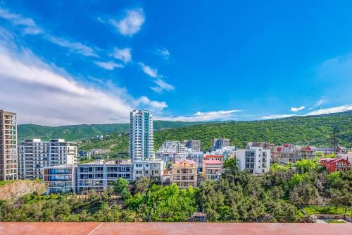 HB apartments University I