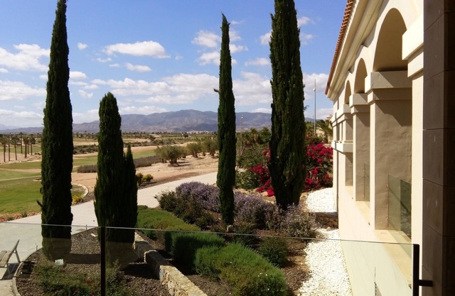 Apartamento de lujo con priv. Piscina "HDA Golf & Spa"