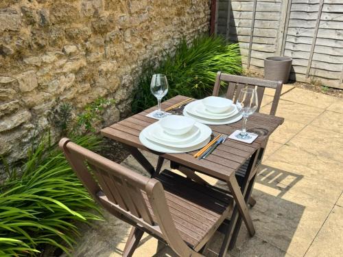 Headington, Oxford, an ENTIRE 2bed, free Wi-Fi, free parking