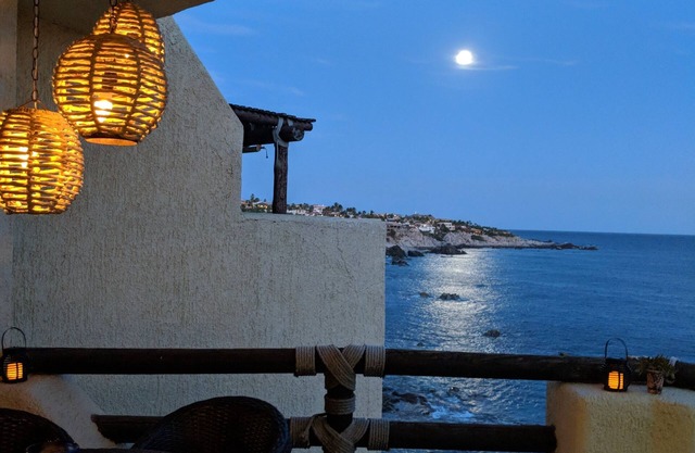 Escucha el penthouse frente al mar de The Waves