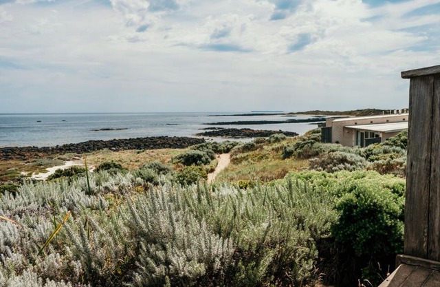 Hearns Beachside Villa 9
